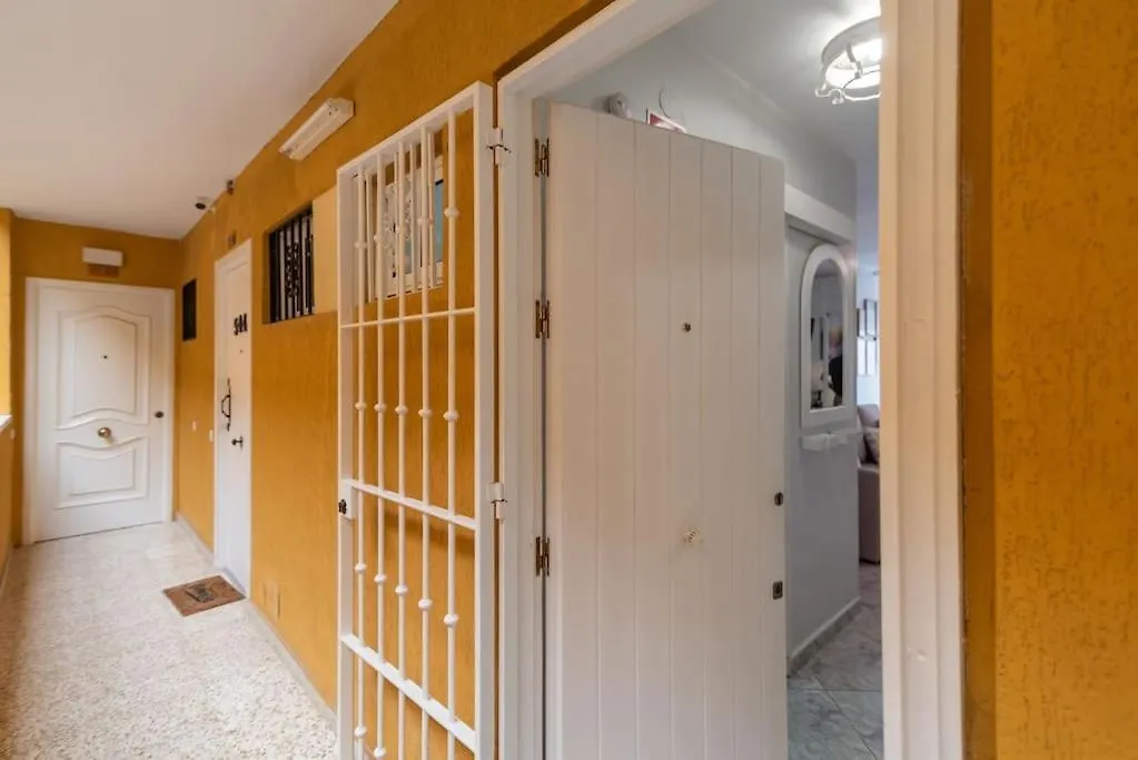 Teletrabajo O Relax, Estudio Con Vistas Al Mar Benalmádena Appartamento